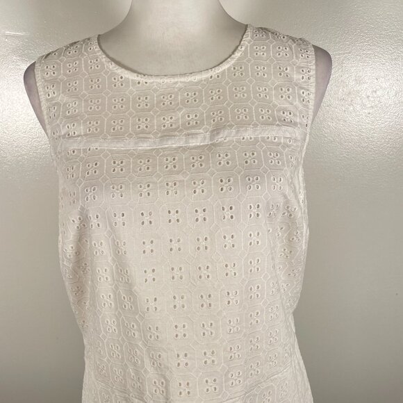 Banana Republic Sheath Dress Womens Size 10 White Eyelet Round Neck Back Zip - Picture 2 of 15